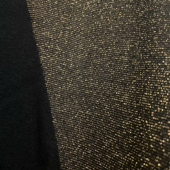 Forever 21 Metallic Sleeve Top - Picture 3 of 5